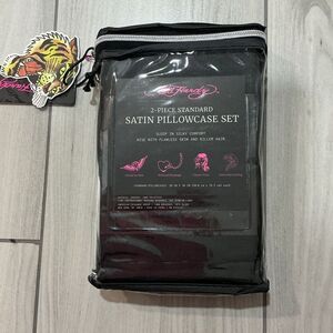 Ed Hardy NWT 2-Piece‎ Satin Pillowcase Set – Black, Standard